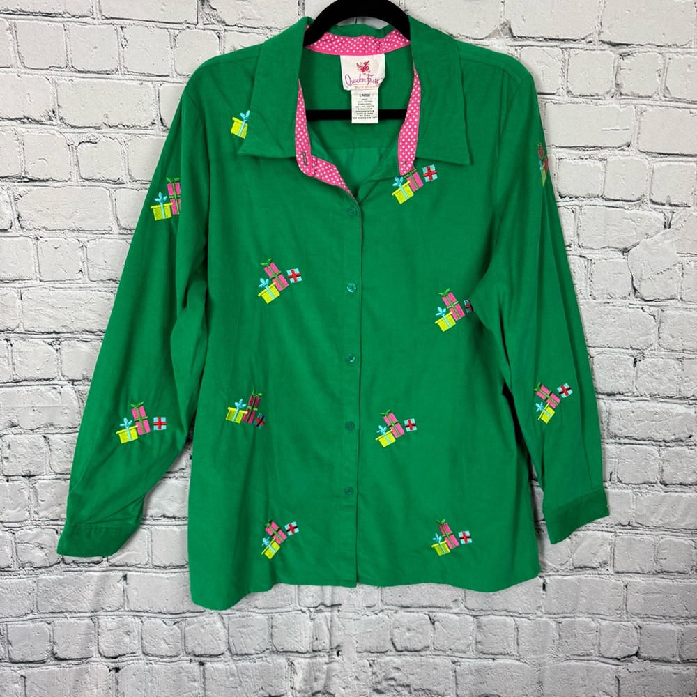 Quaker Factory Vtg Green Corduroy Button Down Embroidered Presents Shirt Size L